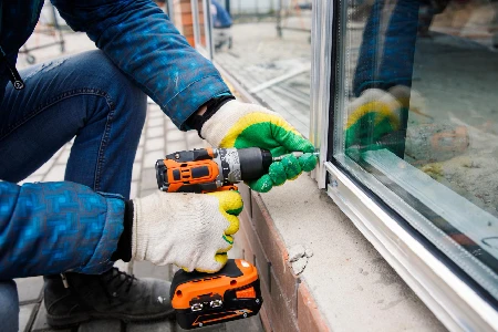 House Window Repair in Ives Estates, FL