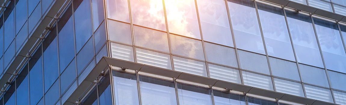 UV-Resistant Glass Experts in Ives Estates, FL